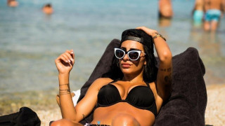Η  σέξι μελαχρινή που «κόλασε» το Ελλάδα-Ελβετία (pics)