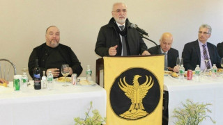 «Βρώμικος και ανελέητος πόλεμος εναντίον του Τραντέλληνα Ιβαν Σαββίδη»