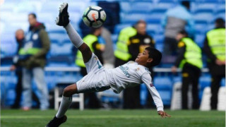 Μιμήθηκε τον...μπαμπά      του ο γιος του Κριστιάνο! (pic)