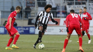 Ξέσπασμα                                                  για Ατρόμητο