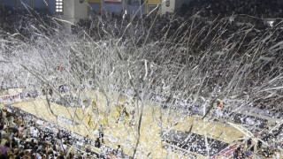 Εκανε                            φρούριο             το «παλατάκι»