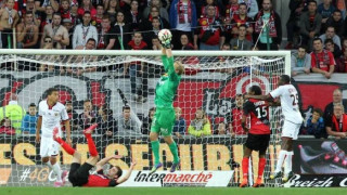 Απίστευτη γκάφα από τον γκολκίπερ της Γκινγκάμπ! (video)