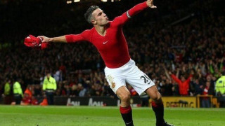 Φαν Χάαλ: «Ανοήτος ο πανηγυρισμός του Φαν Πέρσι»