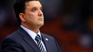 Αρπάχτηκε με τον Σαρίτσα ο Αγγέλου (VIDEO)