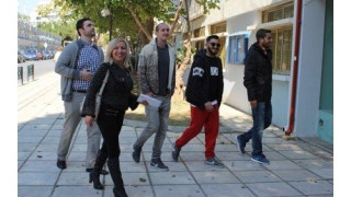 Κοντά στους μαθητές