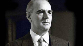 Ο Καραμανλής και το φρενοκομείο, τότε κι η Ελλάδα, τώρα…