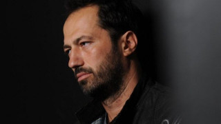 Σειρηνάκης: «Το 60% των διασήμων έχει περάσει από το γραφείο μου»