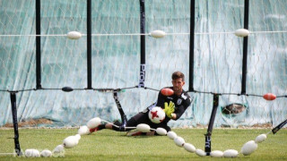 Το σύνθετο                            θέμα των τερματοφυλάκων