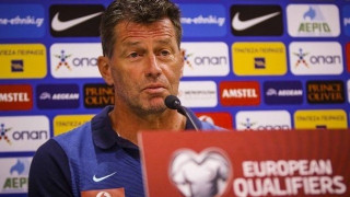 Ο Σκίμπε άφησε και πάλι εκτός τον          Πασχαλάκη!