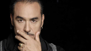 Χαμός για συναυλία Σφακιανάκη: «Την Αλβανία που έφτυσες, θα γλύψεις»