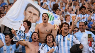 Αργεντινή: Οδηγίες στους φιλάθλους για... καμάκι στις Ρωσίδες