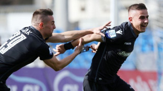 Παρέα        με τον... Φέρντιναντ οι Πέλκας, Μακ (pic)