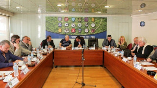 «Εβαλε τάξη, δεν έφερε                       έσοδα»