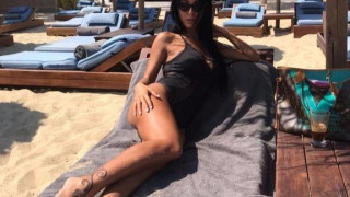Η Κατερίνα Νάκα ξεσήκωσε        τη Μύκονο! (photos)