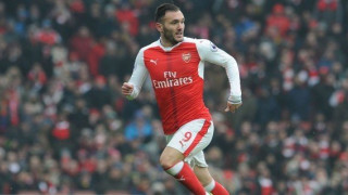 Στα χνάρια               του              Λούκας Πέρεθ