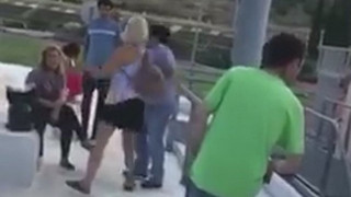 Γυναίκα από το Μάτι χτύπησε τον αντιδήμαρχο Μαραθώνα (ΒΙΝΤΕΟ)