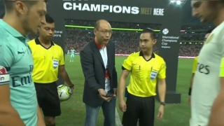 Δεν ξανάγινε! Αντί νομίσματος... πιστωτική κάρτα στο Παρί - Άρσεναλ!