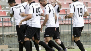 Οκτώ ανανεώσεις και μία μεταγραφή   στη Δόξα Δράμας