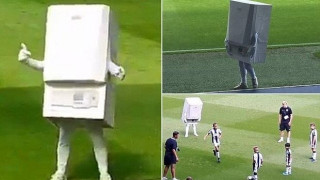 Η πιο παράξενη μασκότ             όλων των  εποχών!