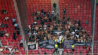 Δίπλα του ο κόσμος του ΠΑΟΚ και    στο     «Ντα Λουζ»