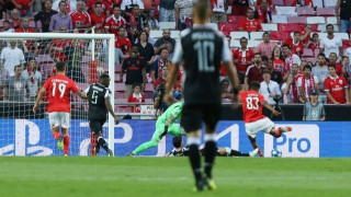 Το ακυρωθέν γκολ της Μπενφίκα κόντρα στον ΠΑΟΚ! (VIDEO)