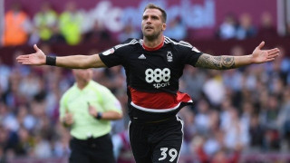 «Σεφτέ» με Βέλλιο η                                        Β. Μπέβερεν