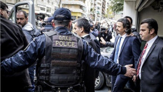 «Η Τουρκία αποκρυπτογράφησε το σημείο φύλαξης των οκτώ αξιωματικών»