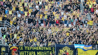 Της κακομοίρας: Δίνει εξετάσεις ο κόσμος και ο πρόεδρος του Αρη