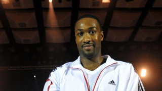 Τρομερός Γκίλμπερτ Αρίνας, έβαλε 95/100 τρίποντα (video)