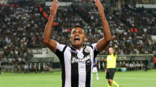 Ζαμπά: «Ώρα να γράψουμε                        ιστορία» (pic)