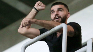 Η πατρική αγάπη και                   η εμπιστοσύνη στον Ραζβάν (pics)