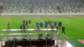 Υπό καταρρακτώδη βροχή η προπόνηση του ΠΑΟΚ στο Μινσκ (pics/videos)
