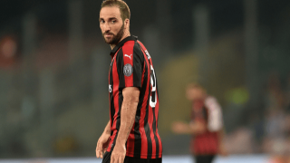 Στα πιτς με Ολυμπιακό ο                       Ιγκουαΐν