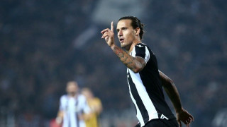 Ντελίριο με Αλεξάνταρ,     Ντιέγκο και μήνυμα τίτλου