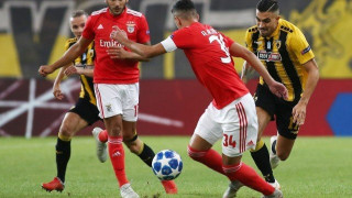 Στο κόλπο η ΑΕΚ, μειώνει σε 1-2 απέναντι στην Μπενφίκα (ΒΙΝΤΕΟ)