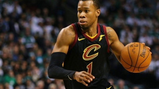 Top 10: Καρφωματάρες, ένα τρελό τρίποντο και ο Χουντ στην κορυφή (vid)