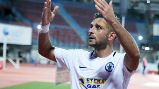 Ο Κουλούρης «χτύπησε» και στη                 Νέα Σμύρνη! (vid)