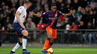 Ανανεώνει ο Στέρλινγκ με την                   Σίτι