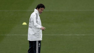 Σαντιάγκο                             Σολάρι: «Να παίξουμε με αρχ@@α!»