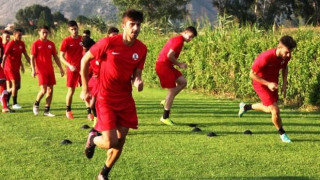 Ανεβάζουν ρυθμό Καρυπίδης, Κομεσίδης