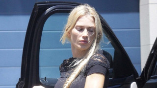 Στην Ελλάδα η Βικτώρια Καρύδα για την κληρονομιά που άφησε ο Μακρής