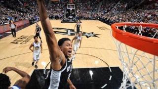 Top 10: Τριπλός ΛεΜπρόν και στην κορυφή ο Γκέι (vid)