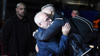 Ο Ιβάν υποδέχτηκε την ομάδα στο αεροδρόμιο Βενιζέλος!