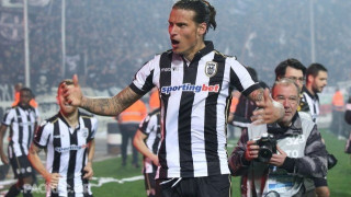 Σφάζονται στην ποδιά του «πρίγκιπα          Αλέξανδρου»