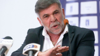 Επικίνδυνη η στωικότητα και η αφέλεια του Παπαδόπουλου