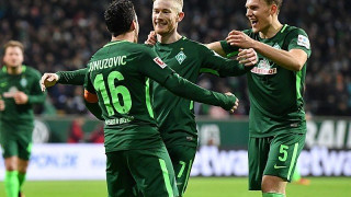 Ασος η Μάιντς, άσος η Νότιγχαμ,                     στο διπλό η Τβέντε