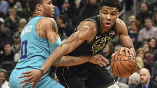 Οι Ρόκετς το ντέρμπι με τους Ράπτορς, έλαμψαν Γιάννης, Ντόντσιτς (v)