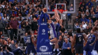 Top 10: Κορυφή η απίστευτη «πτήση» του Γκρίφιν (vid)