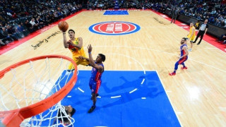 Επέστρεψαν στις νίκες οι Μπακς, «διπλά» για Θάντερ, Σίξερς (vids)