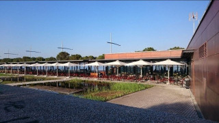 Πήρε και το περίπτερο του Κήπου των Εποχών ο Ιβάν Σαββίδης